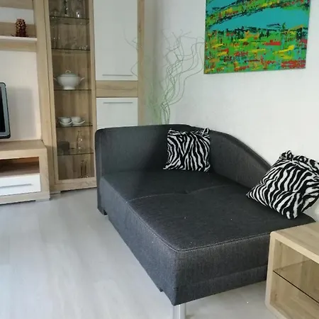 Guth Apartment *